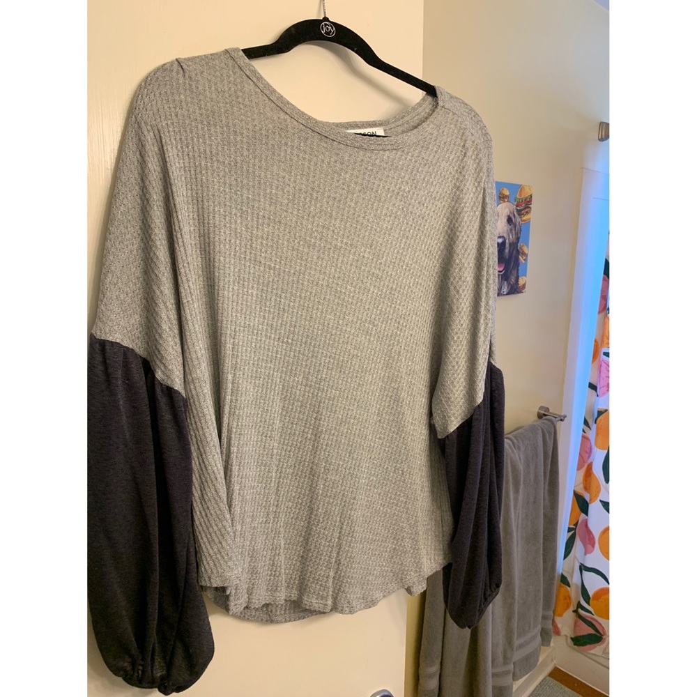 Jersey knit Top with Bubble Sleeves